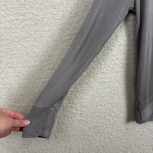 Athleta Sweatshirt Womens Lg Tall Silver Gray Serenity Criss Cross Athleisure - Picture 5 of 11
